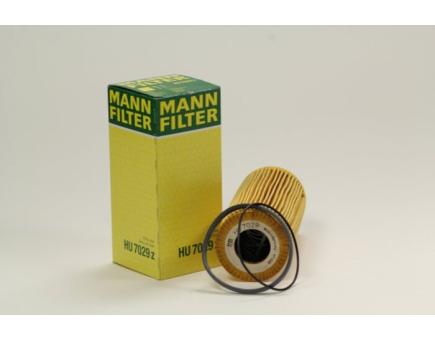 Mann + Hummel Flüssigkeitsfilterelement (metallfrei) HU 7029 z 